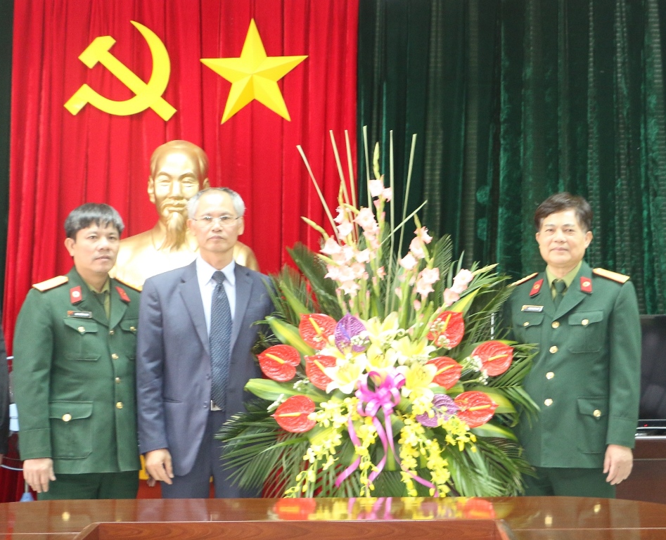Thăm và chúc mừng K40 Học Viện Quân Y nhân Ngày Thầy thuốc Việt Nam 27-02-2016